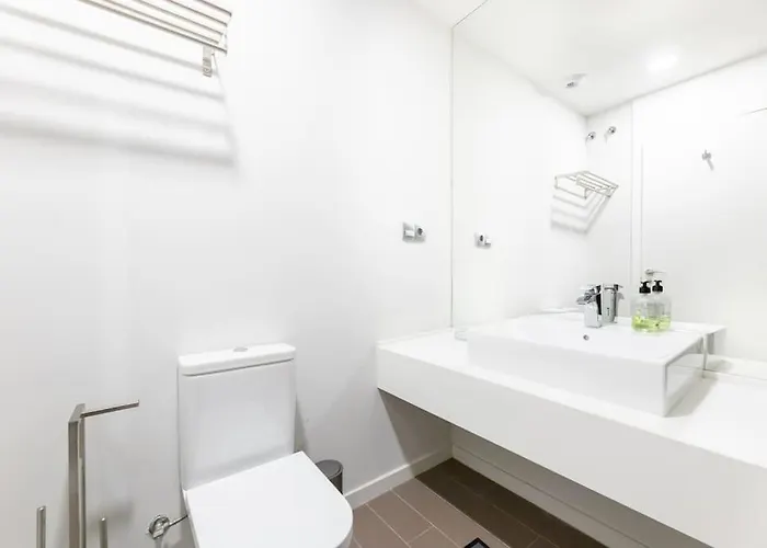 Stunning 2 Bedroom Ground Floor Le Mirage Rdr339 아파트 에스테포나