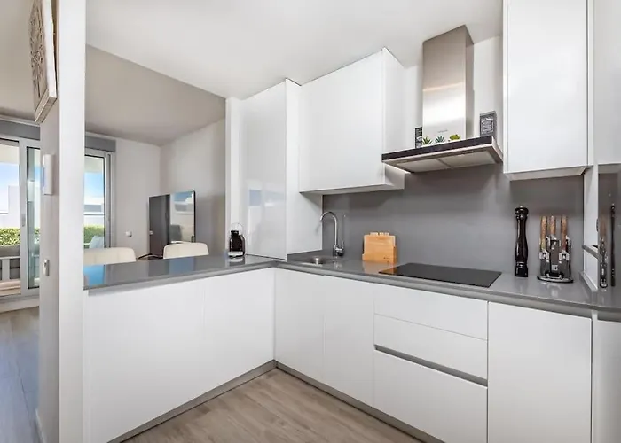 아파트 Stunning 2 Bedroom Ground Floor Le Mirage Rdr339